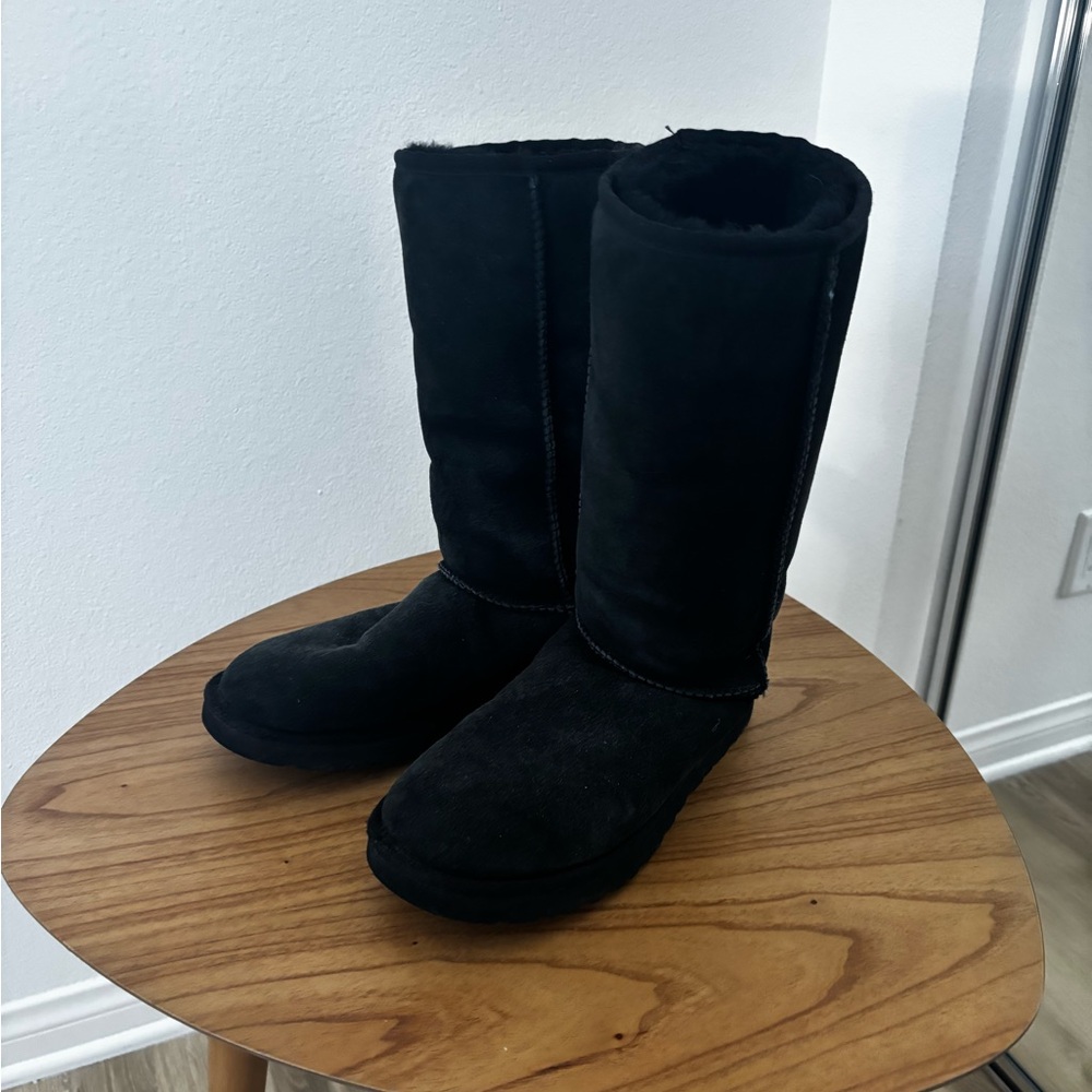 Black Tall Ugg Boots